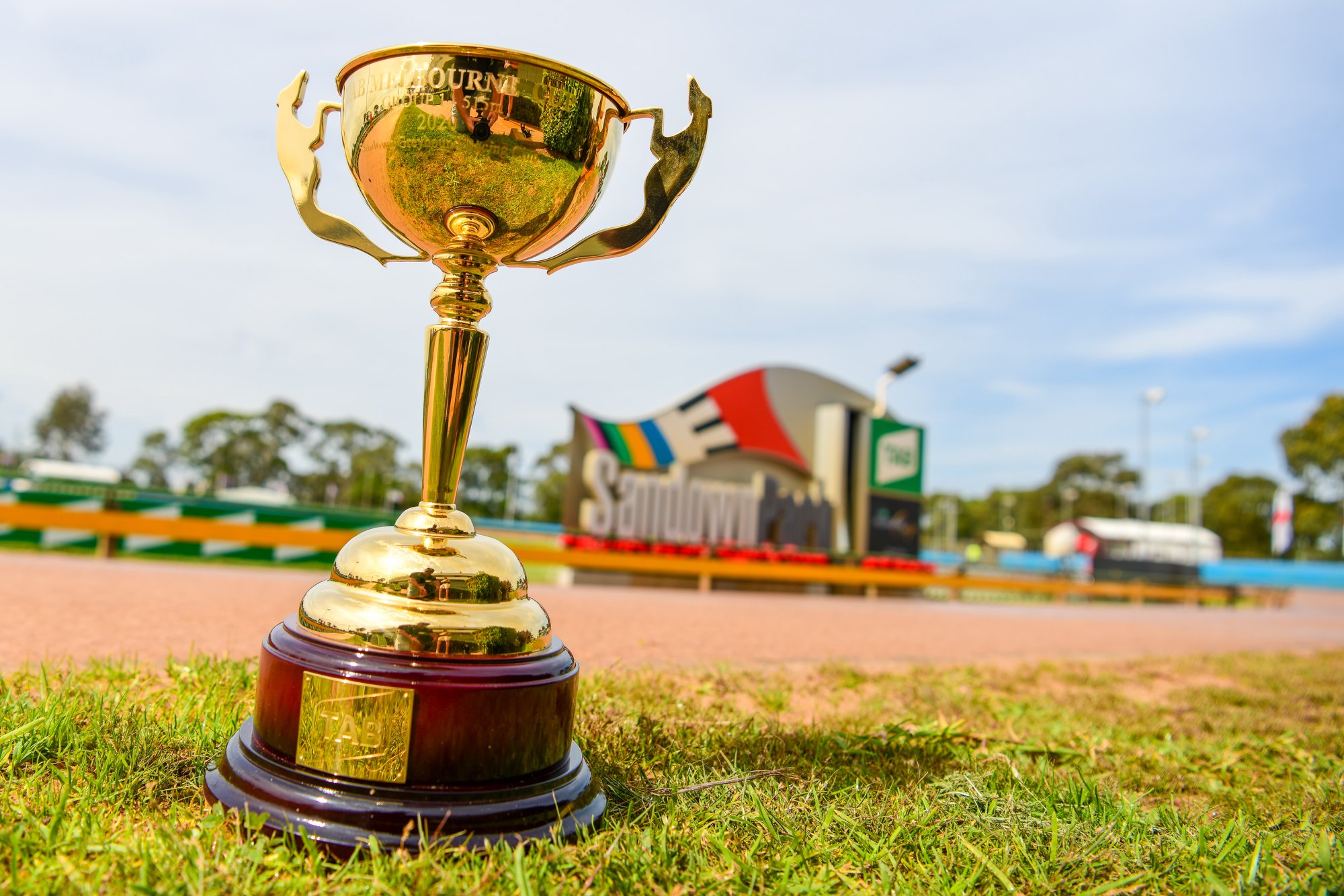 Community clubs share in 10,000 in TAB Melbourne Cup sweep